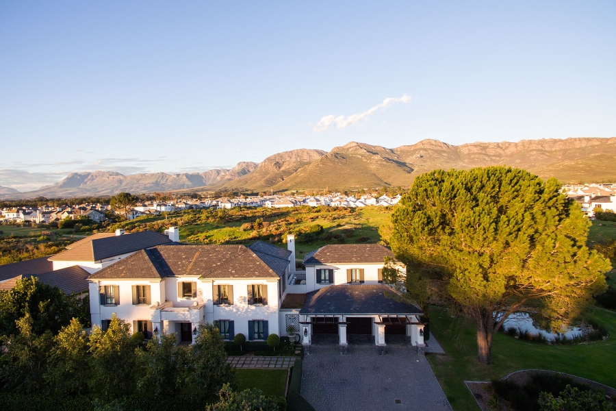 4 Bedroom Property for Sale in Val De Vie Estate Western Cape